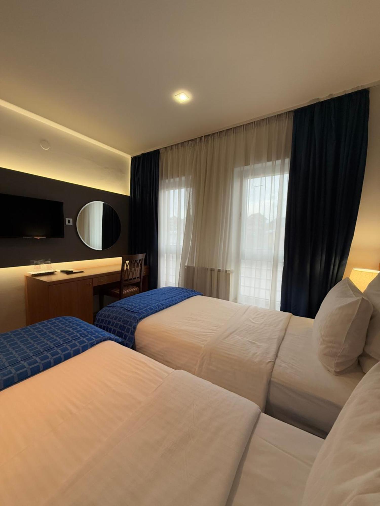 Motel M Vlasenica Luaran gambar