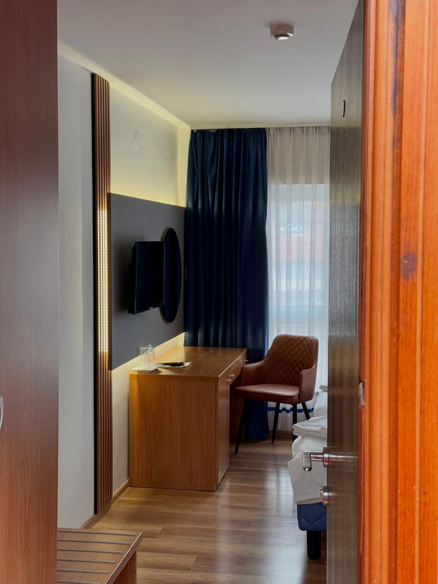 Motel M Vlasenica Luaran gambar
