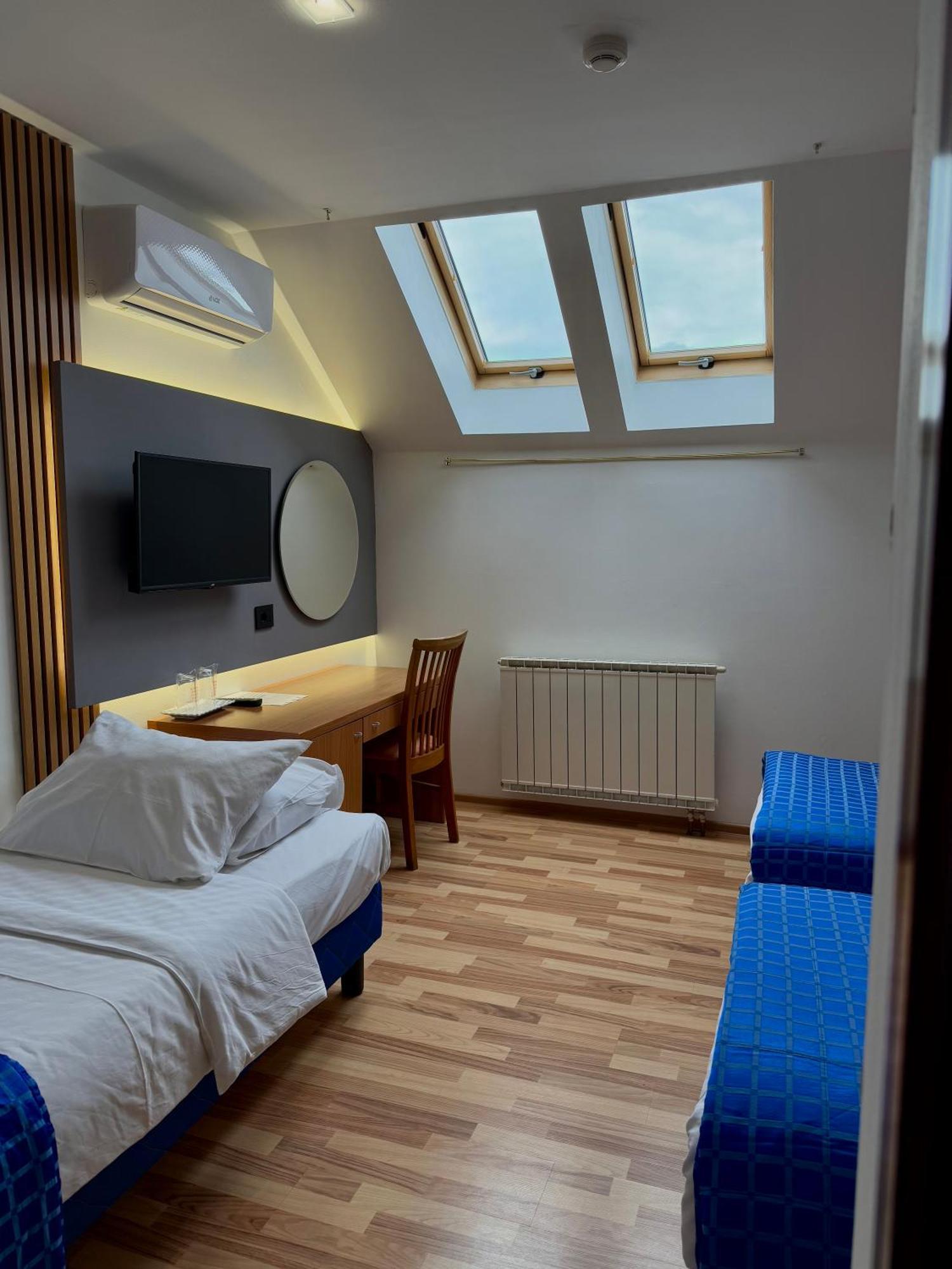 Motel M Vlasenica Luaran gambar
