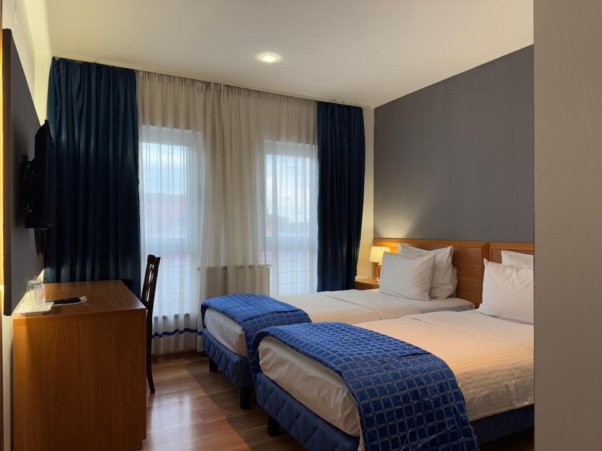 Motel M Vlasenica Luaran gambar