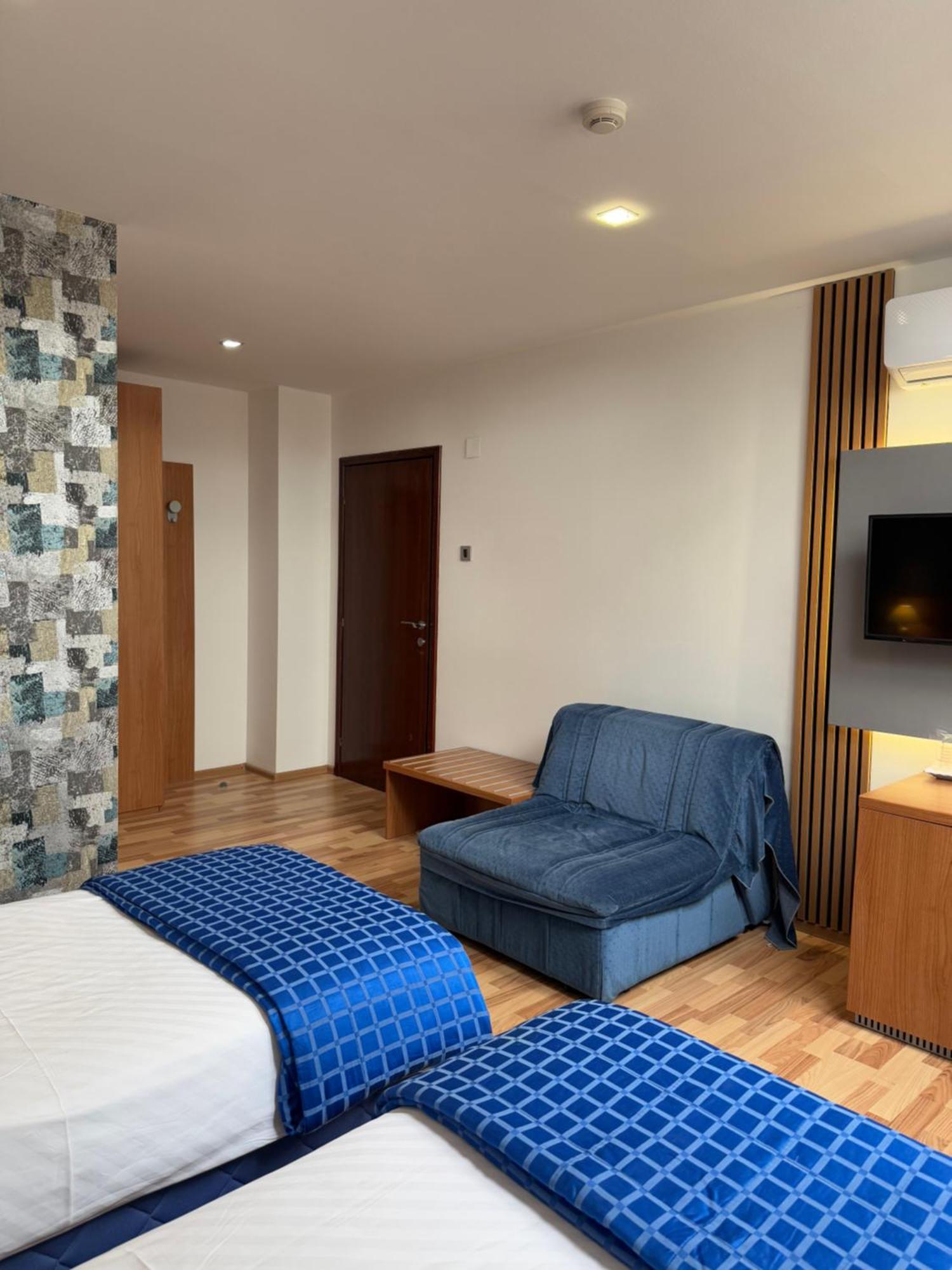 Motel M Vlasenica Luaran gambar