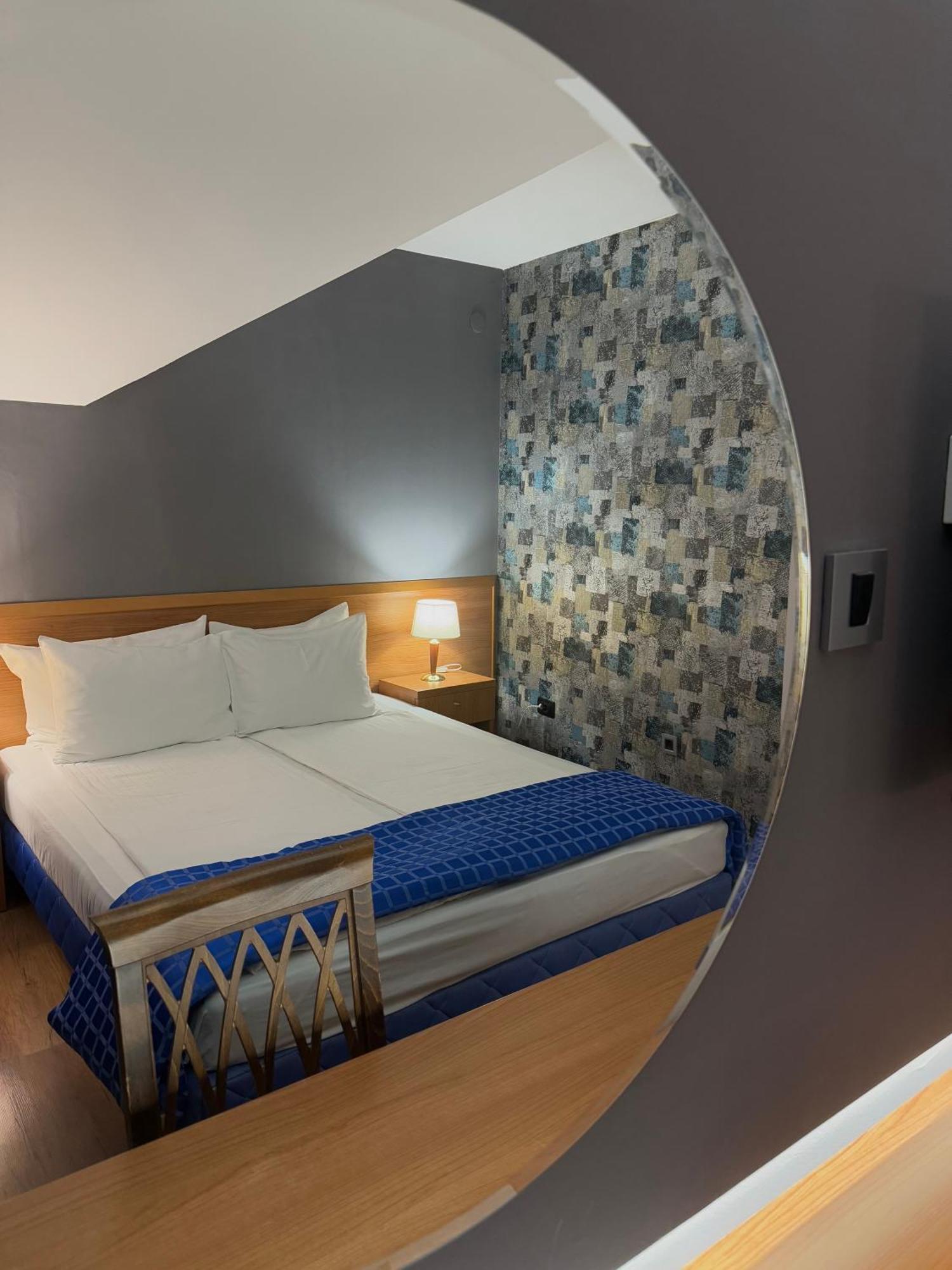 Motel M Vlasenica Luaran gambar