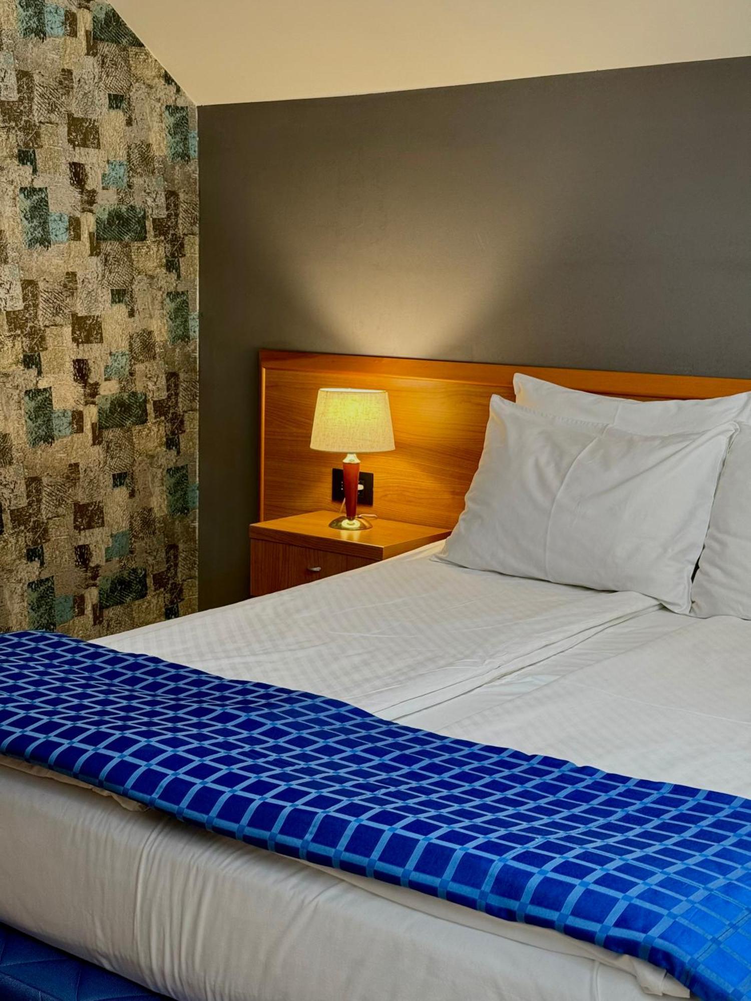 Motel M Vlasenica Luaran gambar